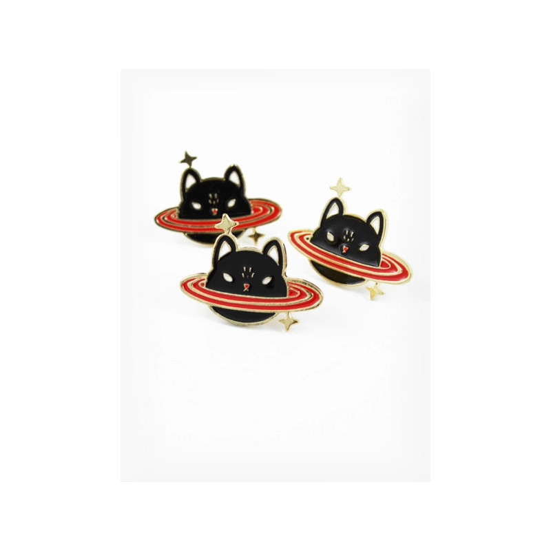 PIN CATURN